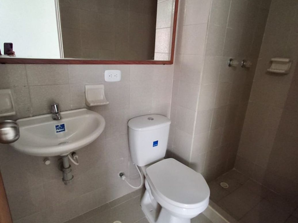 Apartamento de 3 alcobas en arriendo en La Uribe, Bogotá, 60 m² · foto 9 de 13