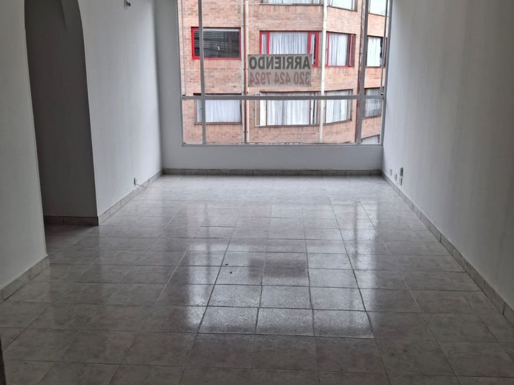 Apartamento de 3 alcobas en arriendo en La Uribe, Bogotá, 60 m² · foto 2 de 13