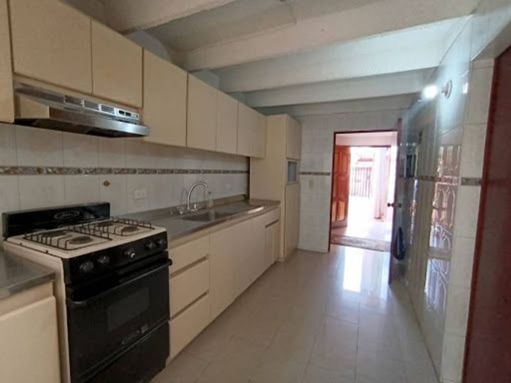 Casa de 5 alcobas en venta en Las Margaritas, Bogotá, 204 m² · foto 20 de 20