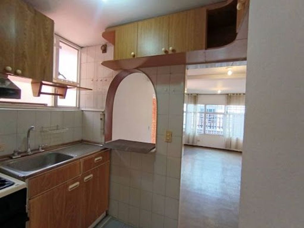 Casa de 5 alcobas en venta en Las Margaritas, Bogotá, 204 m² · foto 6 de 20