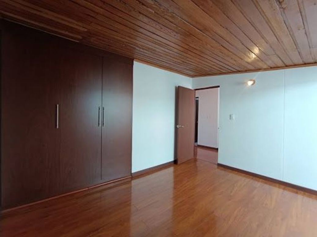 Casa de 5 alcobas en venta en Las Margaritas, Bogotá, 204 m² · foto 16 de 20