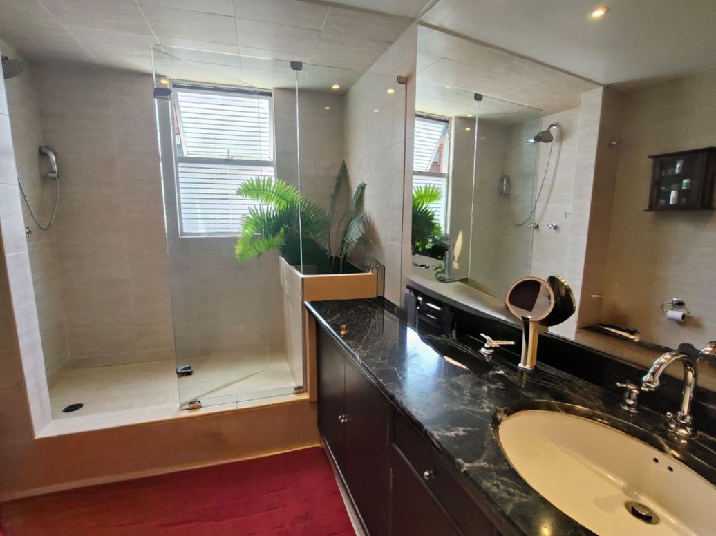 Apartamento de 3 alcobas en venta en La Cabrera, Bogotá, 313 m² · foto 17 de 20