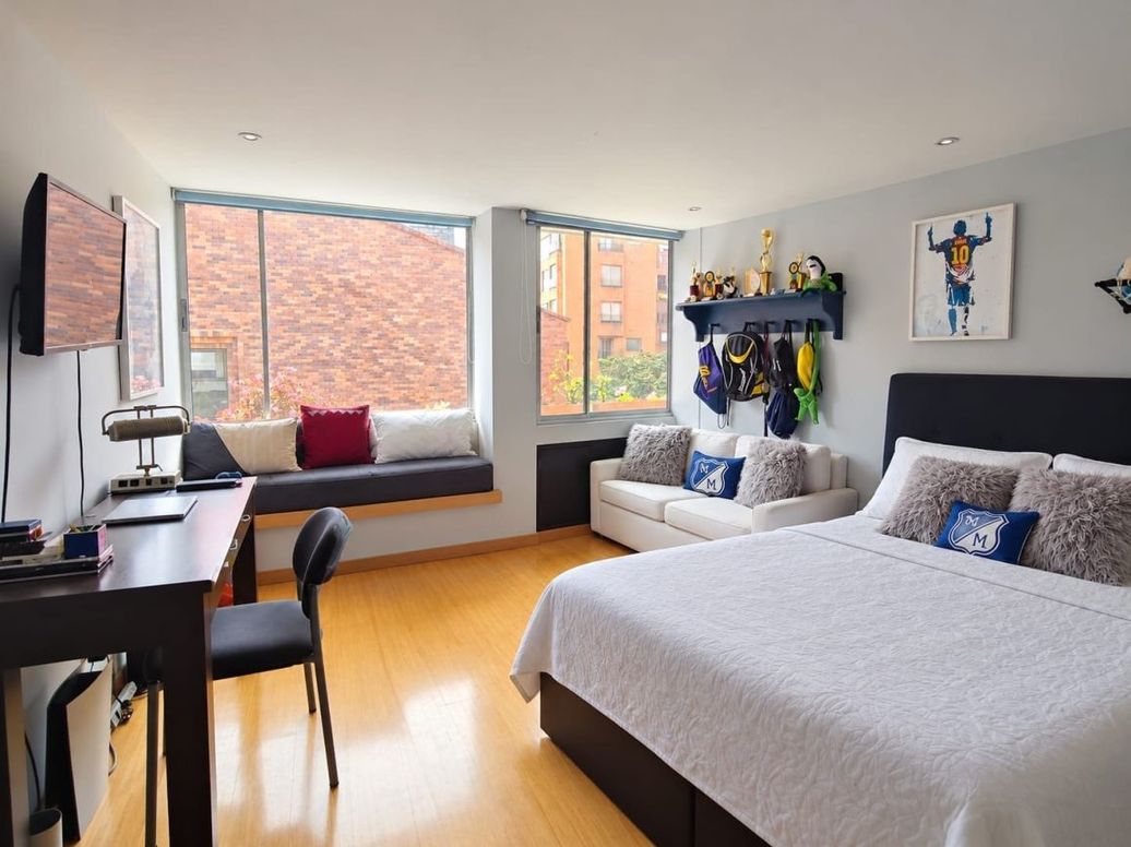 Apartamento de 3 alcobas en venta en La Cabrera, Bogotá, 313 m² · foto 20 de 20