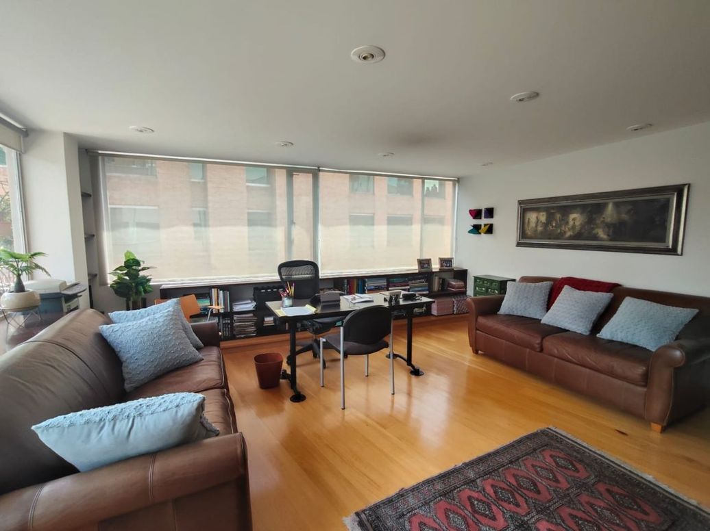 Apartamento de 3 alcobas en venta en La Cabrera, Bogotá, 313 m² · foto 9 de 20
