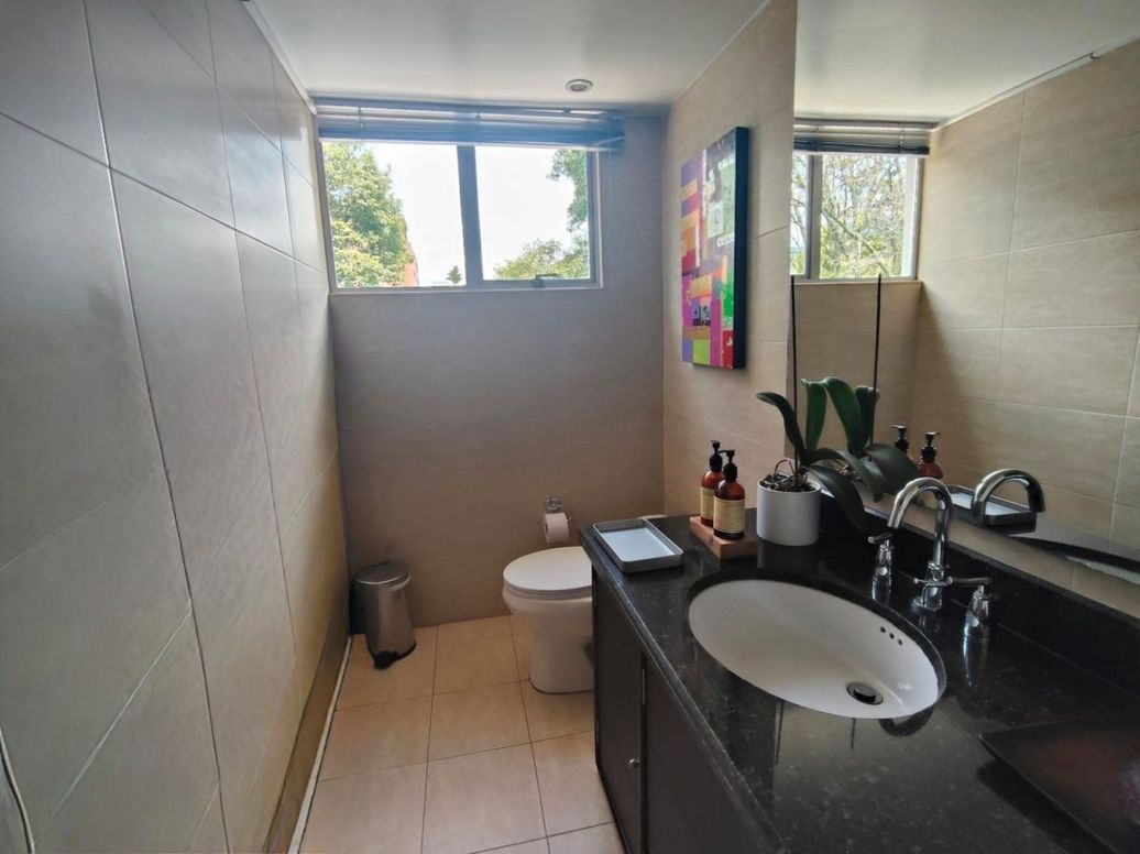 Apartamento de 3 alcobas en venta en La Cabrera, Bogotá, 313 m² · foto 11 de 20