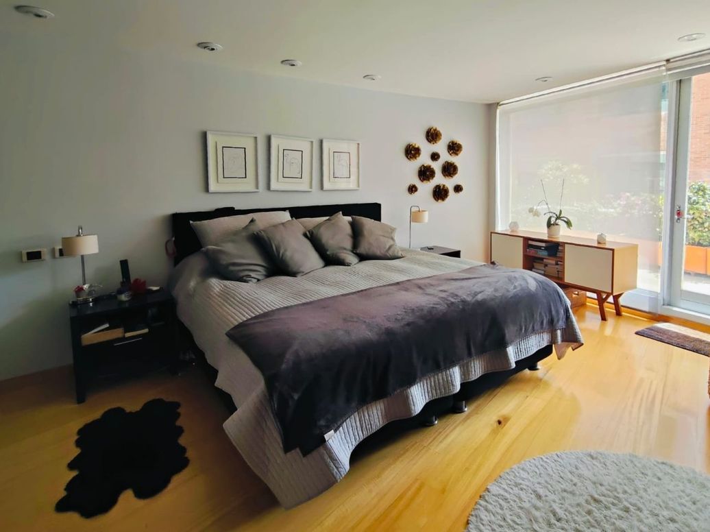 Apartamento de 3 alcobas en venta en La Cabrera, Bogotá, 313 m² · foto 15 de 20