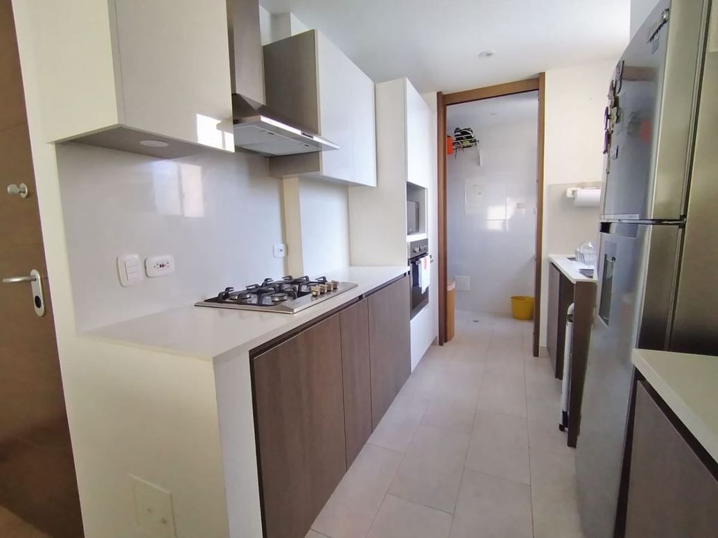 Apartamento de 2 alcobas en venta en Santa Barbara Oriental, Bogotá, 71 m² · foto 16 de 20