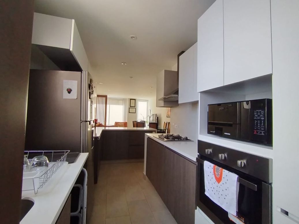 Apartamento de 2 alcobas en venta en Santa Barbara Oriental, Bogotá, 71 m² · foto 15 de 20