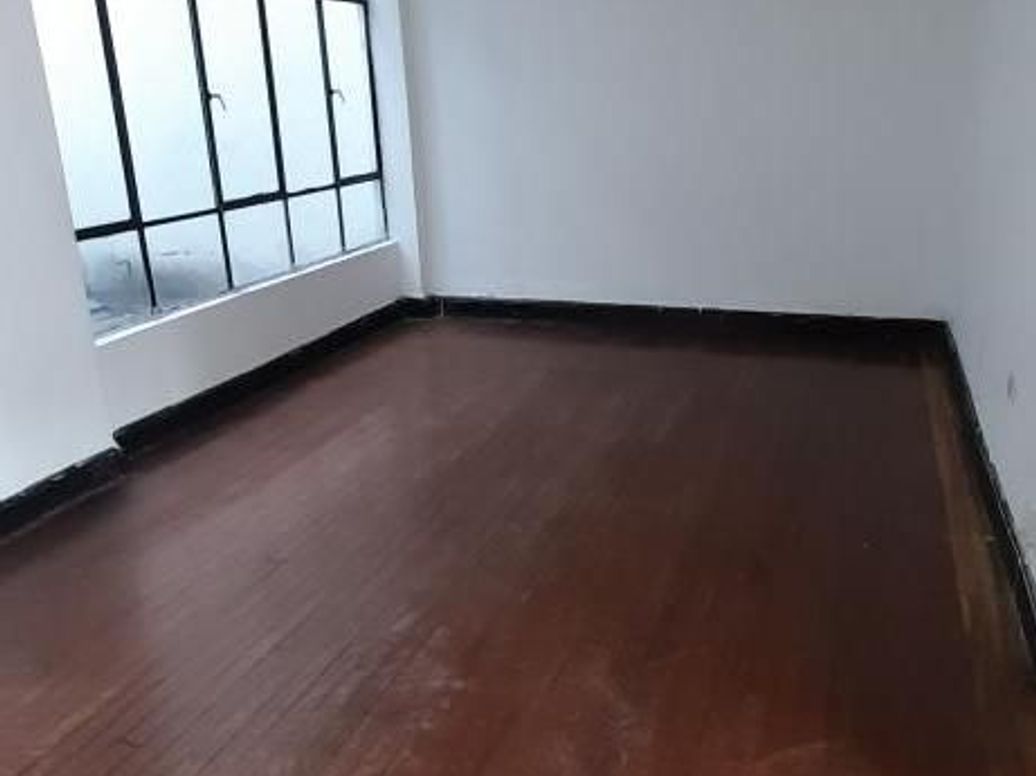 Apartamento de 4 alcobas en venta en Sears, Bogotá, 110 m² · foto 5 de 16