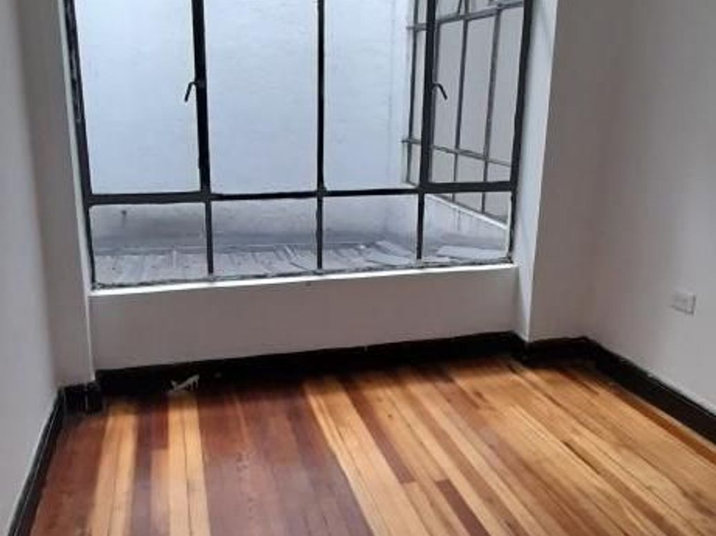 Apartamento de 4 alcobas en venta en Sears, Bogotá, 110 m² · foto 10 de 16