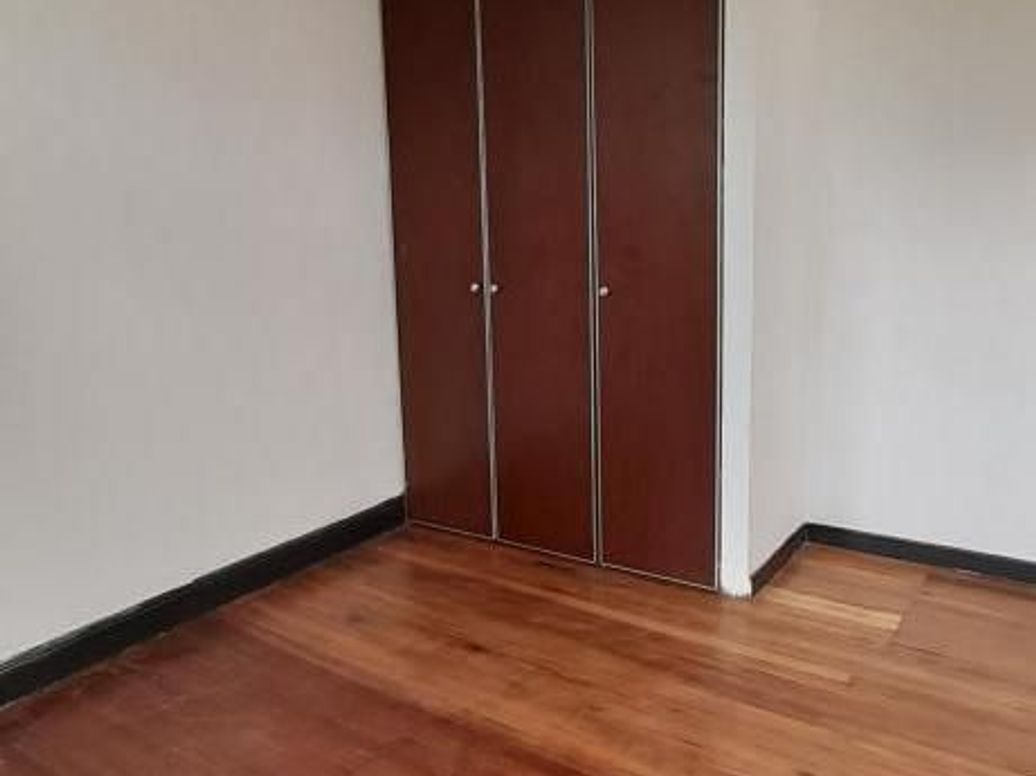 Apartamento de 4 alcobas en venta en Sears, Bogotá, 110 m² · foto 16 de 16