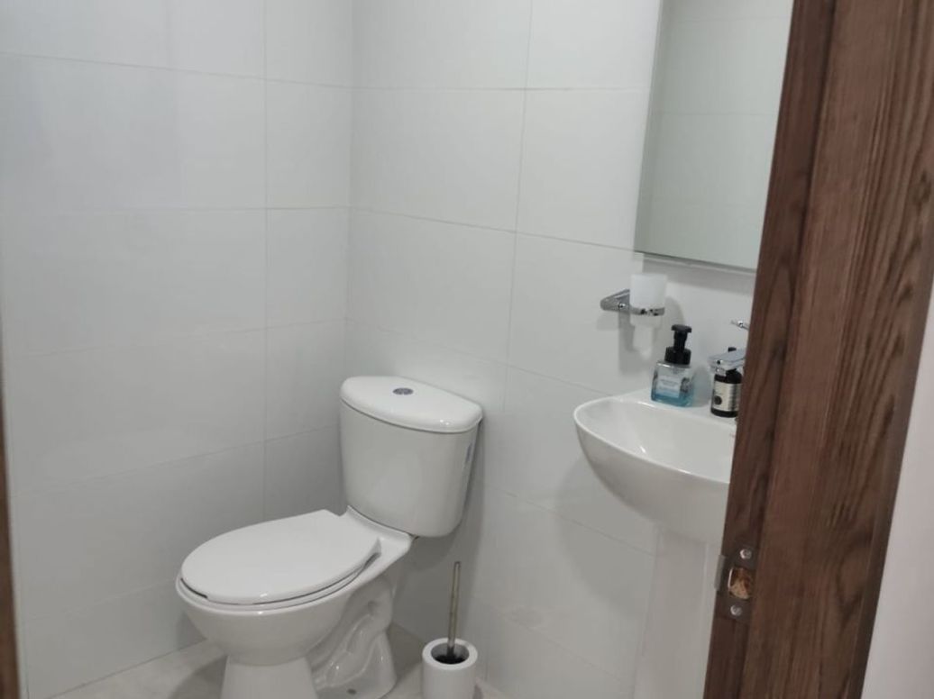 Apartamento de 1 alcoba en venta en Restrepo Occidental, Bogotá, 64 m² · foto 3 de 9