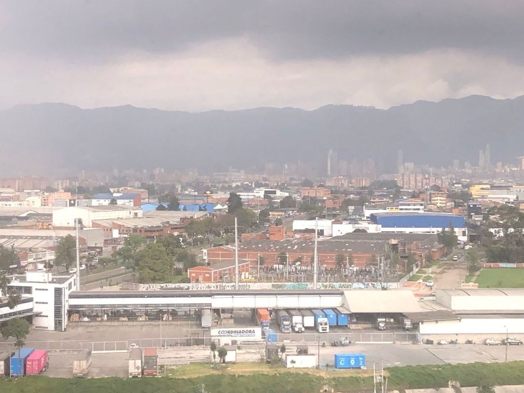 Apartamento de 3 alcobas en venta en Nuestra Señora De La Paz, Bogotá, 63 m² · foto 7 de 10