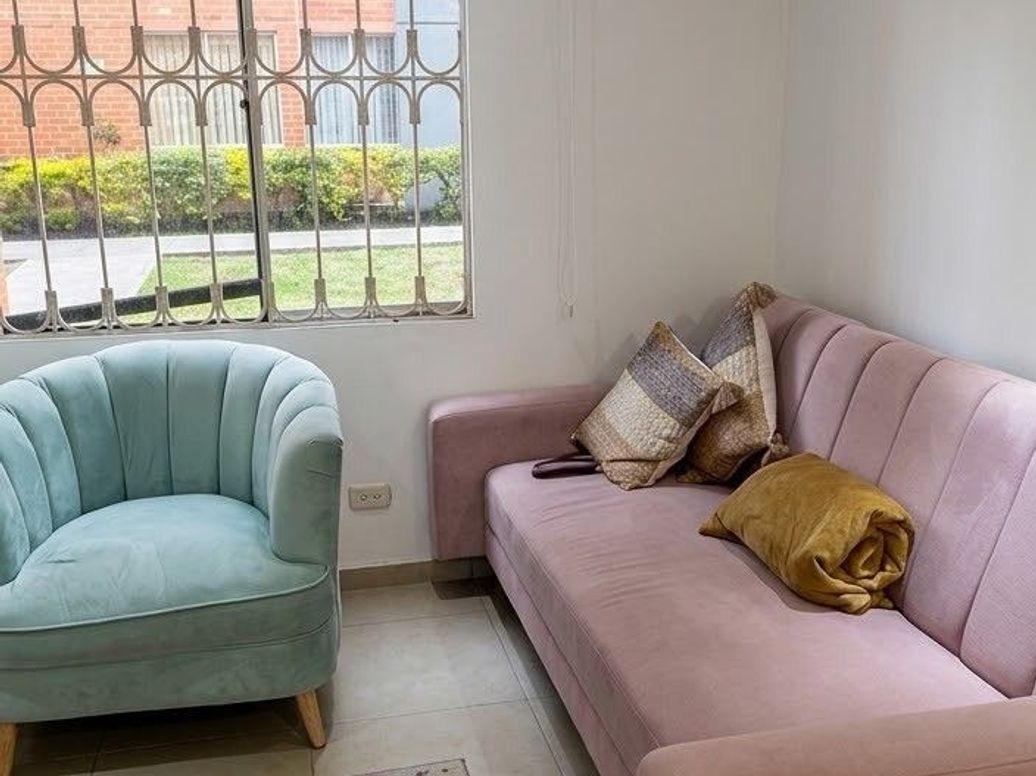 Apartamento de 2 alcobas en venta en Ub. Castilla Real, Bogotá, 54 m² · foto 3 de 11