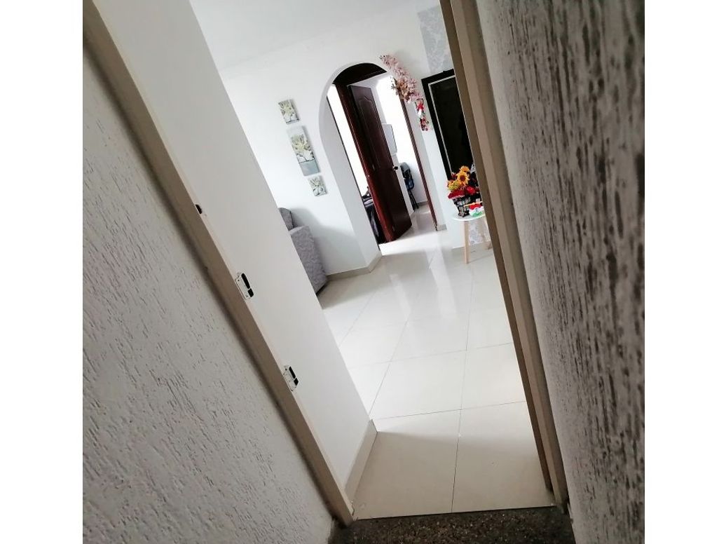 Apartamento de 2 alcobas en venta en Parcela El Porvenir, Bogotá, 39 m² · foto 2 de 17