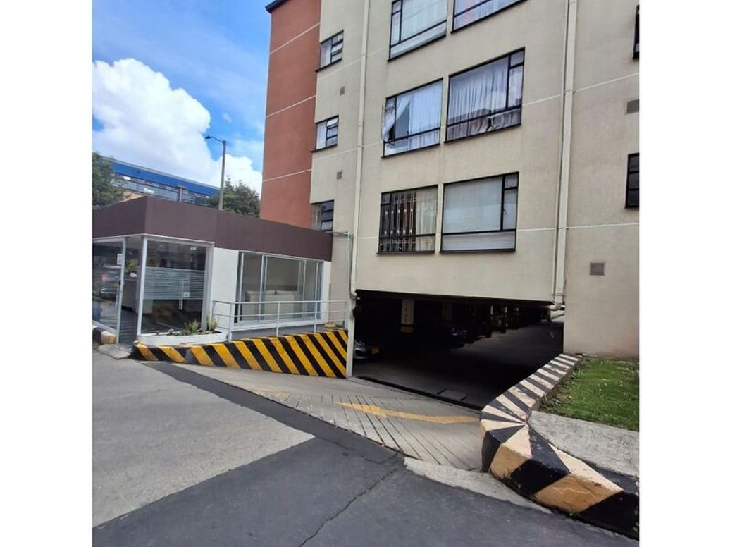 Apartamento de 2 alcobas en venta en Toberin, Bogotá, 43 m² · foto 16 de 20