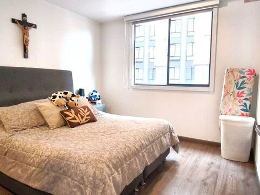 Apartamento de 3 alcobas en venta en El Dorado, Bogotá, 80 m² · foto 3 de 20