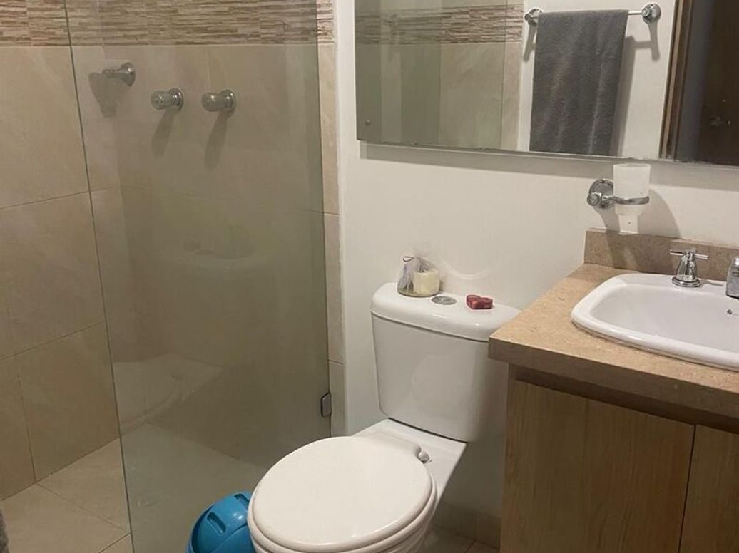 Apartamento de 3 alcobas en venta en Centro Fontibon, Bogotá, 73 m² · foto 7 de 12