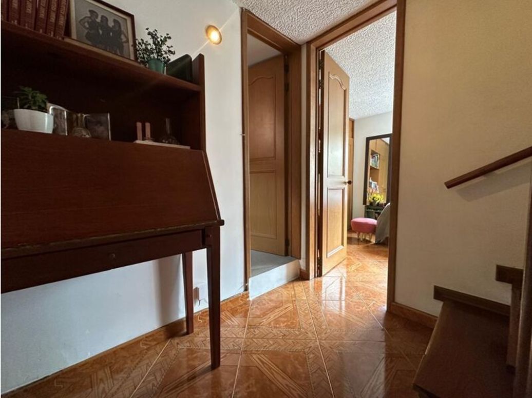 Casa de 4 alcobas en venta en La Liberia, Bogotá, 80 m² · foto 5 de 14
