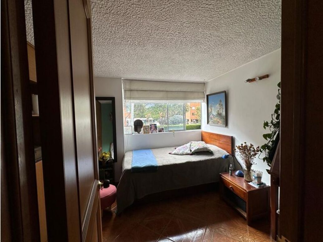 Casa de 4 alcobas en venta en La Liberia, Bogotá, 80 m² · foto 4 de 14