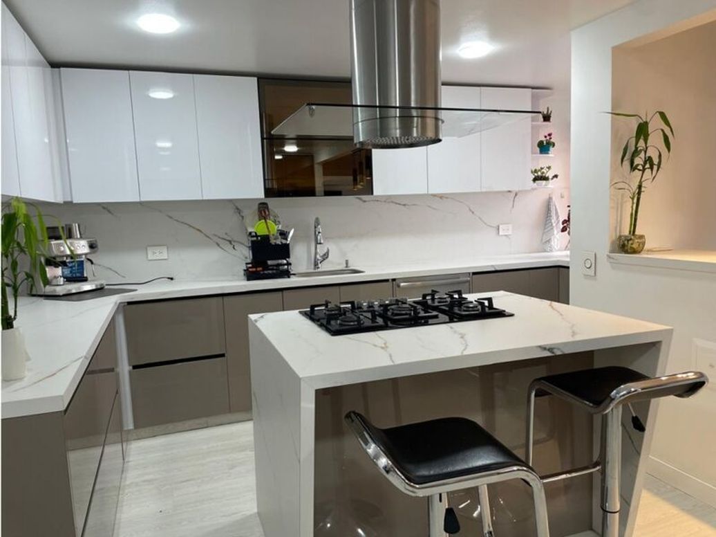 Apartamento de 5 alcobas en venta en Victoria Norte, Bogotá, 333 m² · foto 12 de 20
