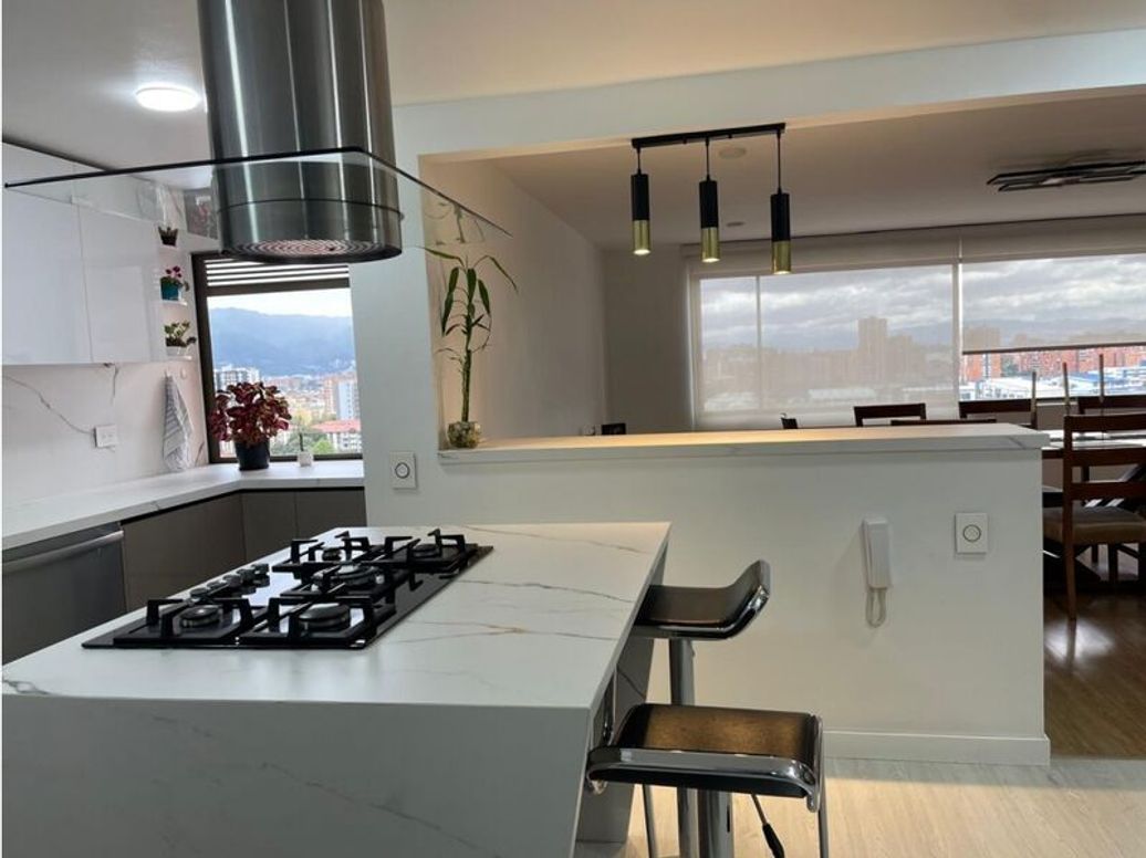 Apartamento de 5 alcobas en venta en Victoria Norte, Bogotá, 333 m² · foto 8 de 20