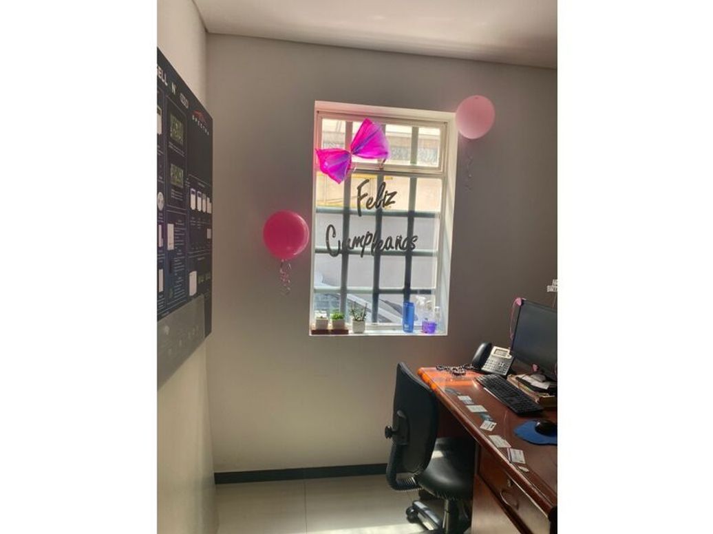 Casa de 6 alcobas en venta en Chapinero, Bogotá, 380 m² · foto 8 de 17