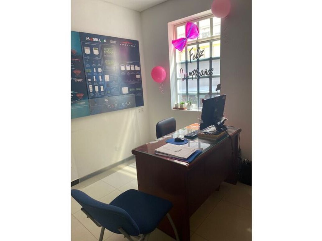Casa de 6 alcobas en venta en Chapinero, Bogotá, 380 m² · foto 12 de 17