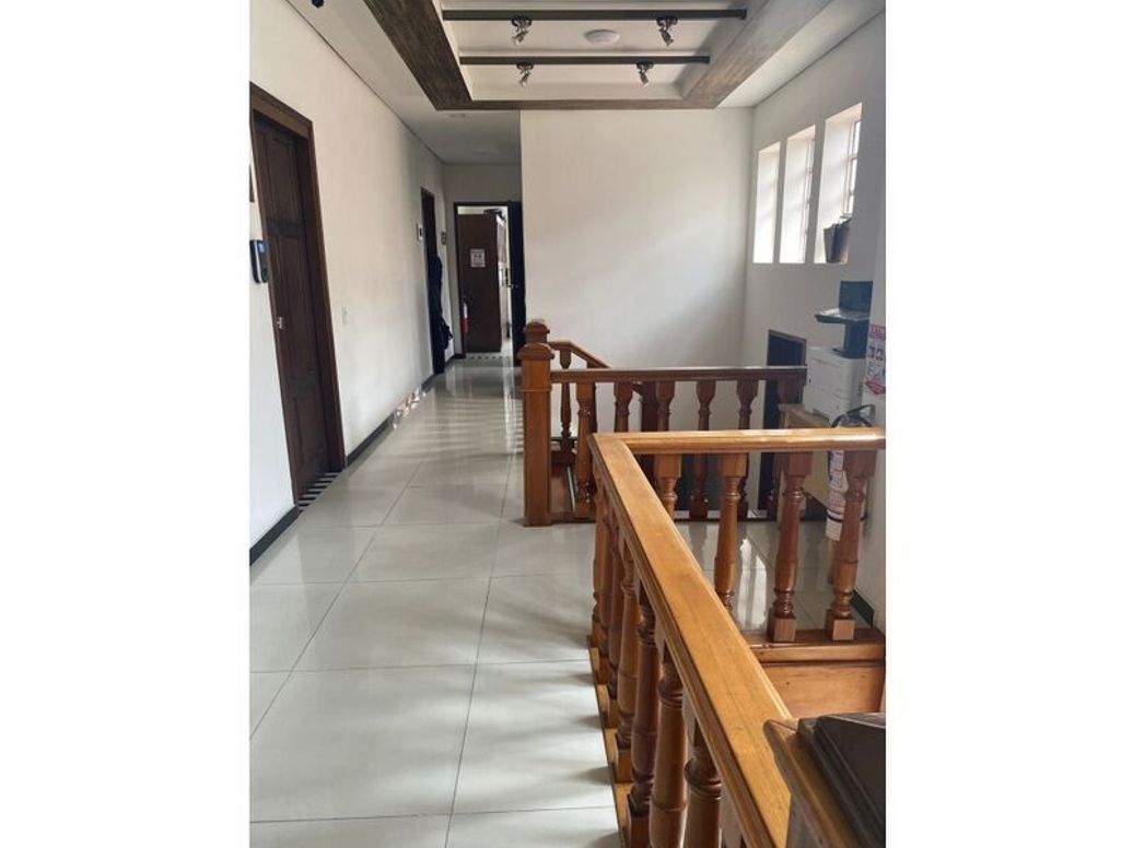 Casa de 6 alcobas en venta en Chapinero, Bogotá, 380 m² · foto 6 de 17