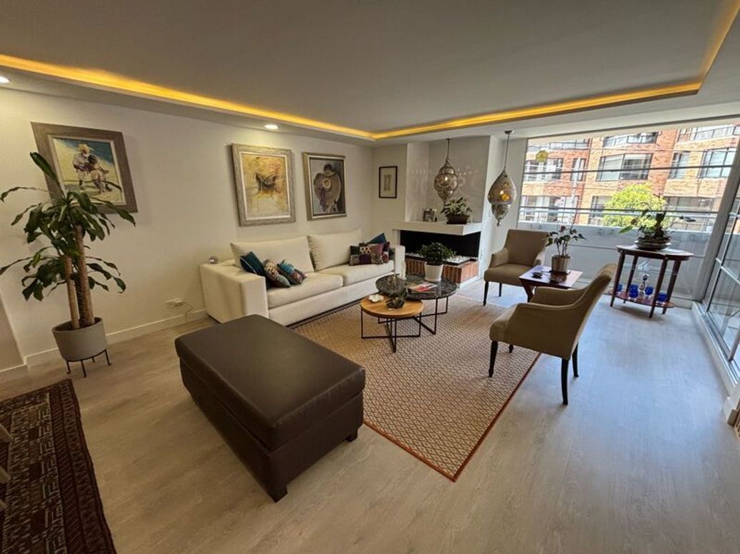 Apartamento de 2 alcobas en venta en Bella Suiza, Bogotá, 132 m² · foto 11 de 15