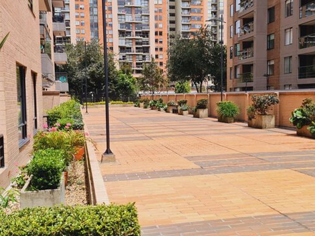 Apartamento de 3 alcobas en venta en Cantalejo, Bogotá, 92 m² · foto 11 de 20