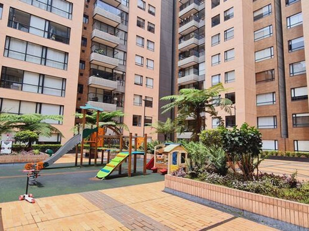 Apartamento de 3 alcobas en venta en Cantalejo, Bogotá, 92 m² · foto 4 de 20