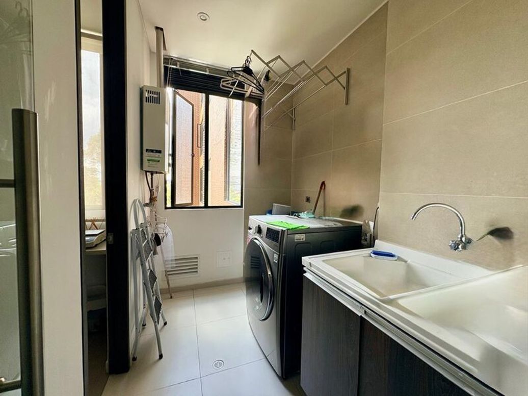 Apartamento de 3 alcobas en venta en Casa Blanca Suba, Bogotá, 167 m² · foto 17 de 20
