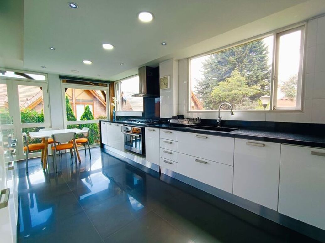 Casa de 4 alcobas en venta en Niza Suba, Bogotá, 350 m² · foto 7 de 18