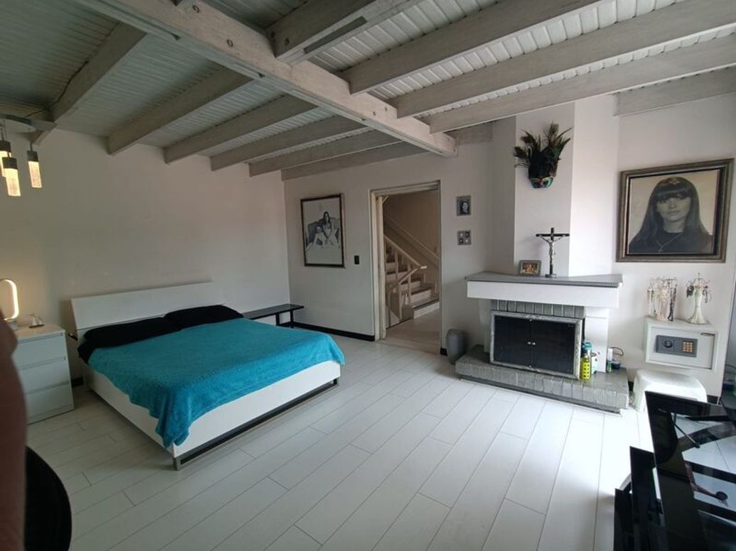 Casa de 4 alcobas en venta en Niza Suba, Bogotá, 350 m² · foto 6 de 18
