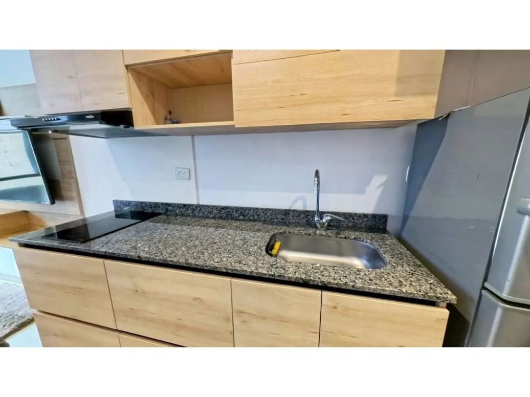 Apartamento de 1 alcoba en venta en Chapinero, Bogotá, 21 m² · foto 2 de 10