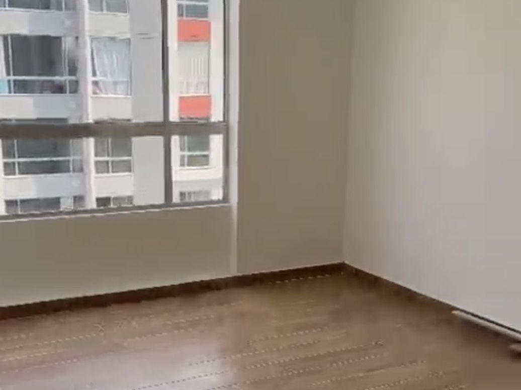 Apartamento en venta en Granjas Del Dorado, Bogotá · foto 2 de 7