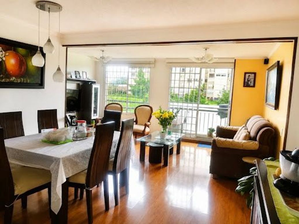 Apartamento de 3 alcobas en venta en Marsella, Bogotá, 76 m² · foto 3 de 16