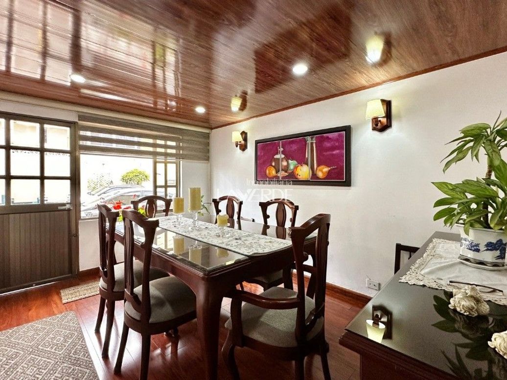 Casa de 3 alcobas en venta en Las Palmeras, Bogotá, 101 m² · foto 3 de 20