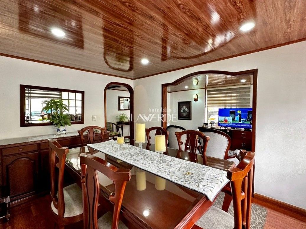 Casa de 3 alcobas en venta en Las Palmeras, Bogotá, 101 m² · foto 4 de 20
