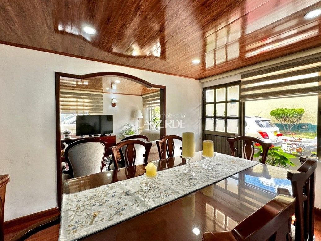 Casa de 3 alcobas en venta en Las Palmeras, Bogotá, 101 m² · foto 5 de 20