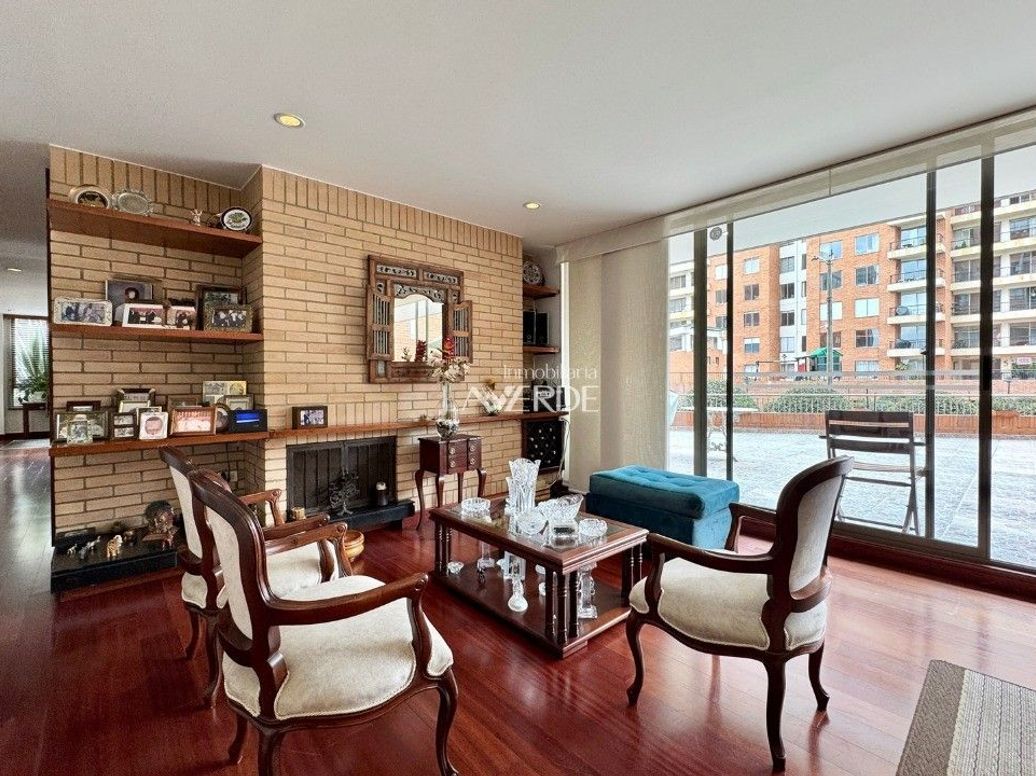 Apartamento de 3 alcobas en venta en Lisboa, Bogotá, 294 m² · foto 7 de 20
