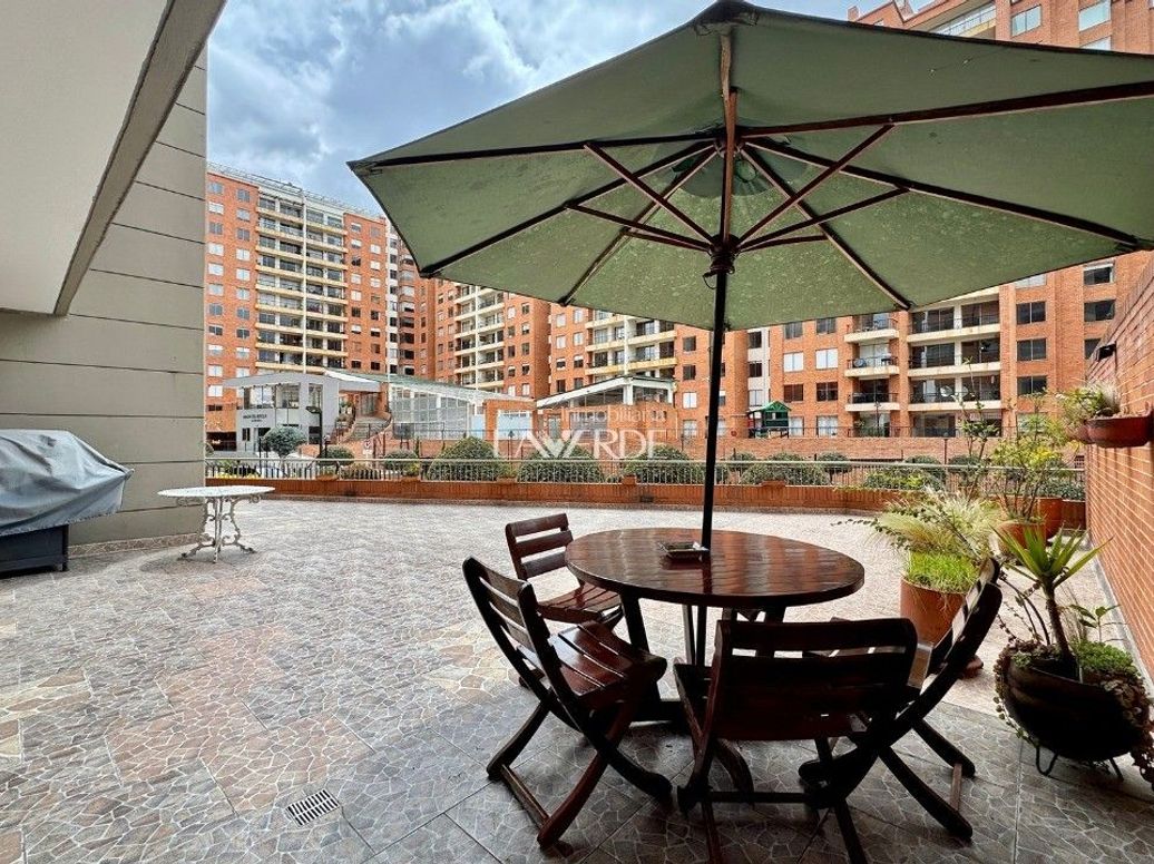 Apartamento de 3 alcobas en venta en Lisboa, Bogotá, 294 m² · foto 5 de 20