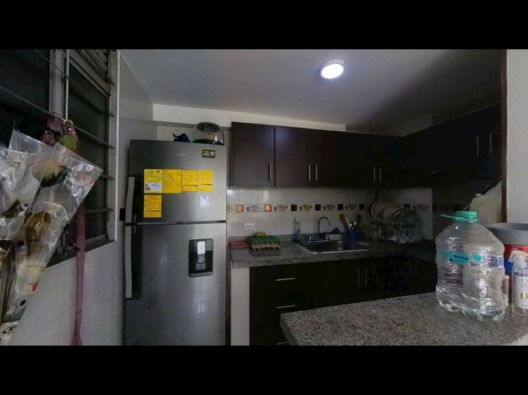 Apartamento de 3 alcobas en venta en La Felicidad, Bogotá, 54 m² · foto 3 de 18