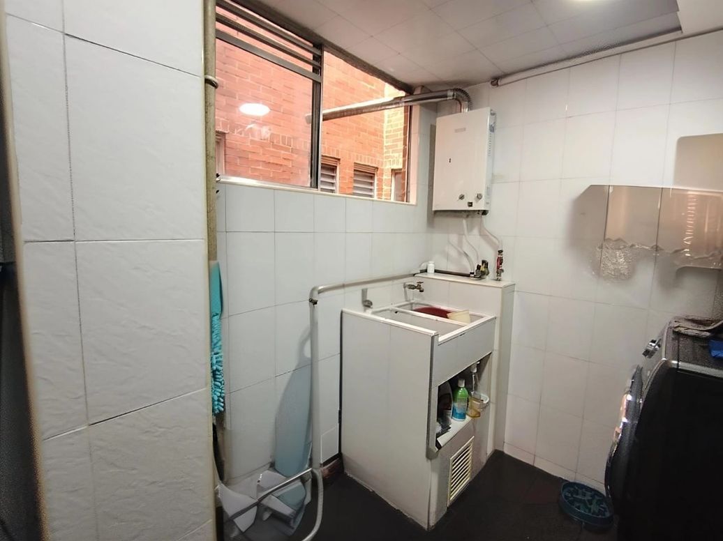 Apartamento de 3 alcobas en venta en Ub. Castilla Real, Bogotá, 62 m² · foto 19 de 20