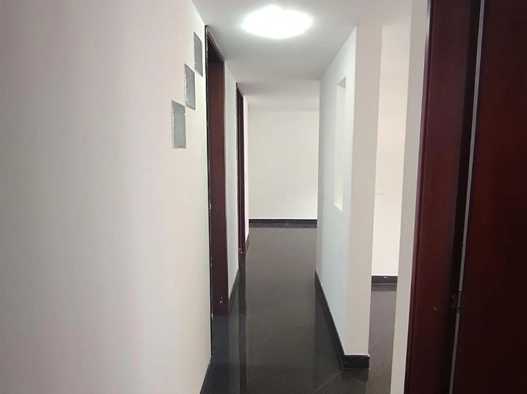 Apartamento de 3 alcobas en venta en Ub. Castilla Real, Bogotá, 56 m² · foto 14 de 20