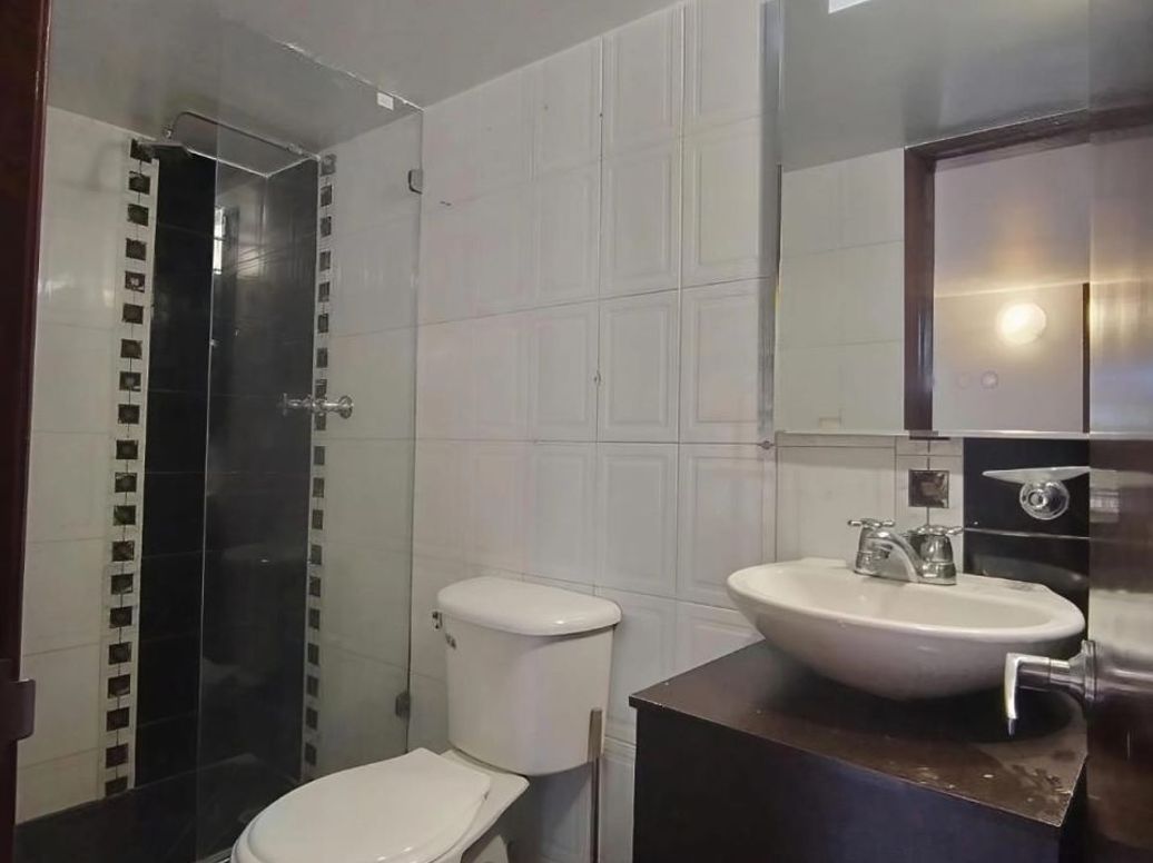 Apartamento de 3 alcobas en venta en Ub. Castilla Real, Bogotá, 56 m² · foto 13 de 20