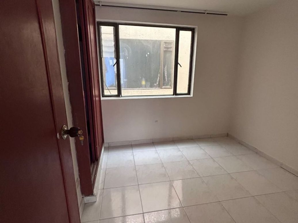 Apartamento de 3 alcobas en arriendo en Santa Rosita, Bogotá, 55 m² · foto 17 de 17