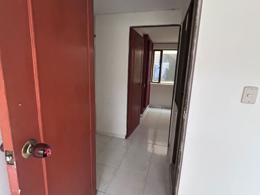 Apartamento de 3 alcobas en arriendo en Santa Rosita, Bogotá, 55 m² · foto 10 de 17