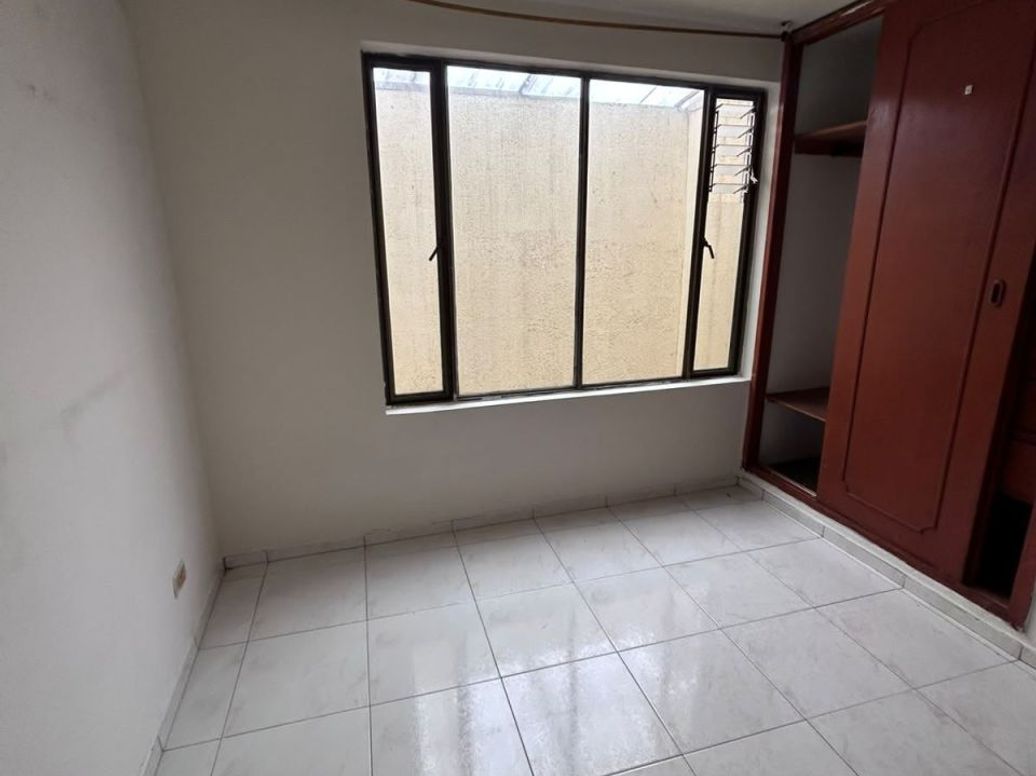 Apartamento de 3 alcobas en arriendo en Santa Rosita, Bogotá, 55 m² · foto 16 de 17